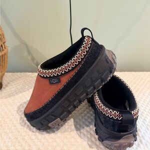 Ugg Venture Daze clogs